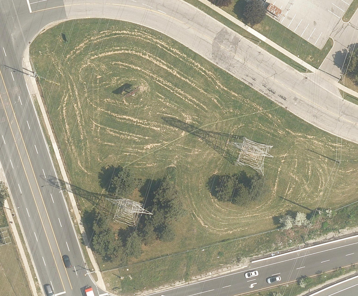 Etobicoke Hydro Green Space — site photograph