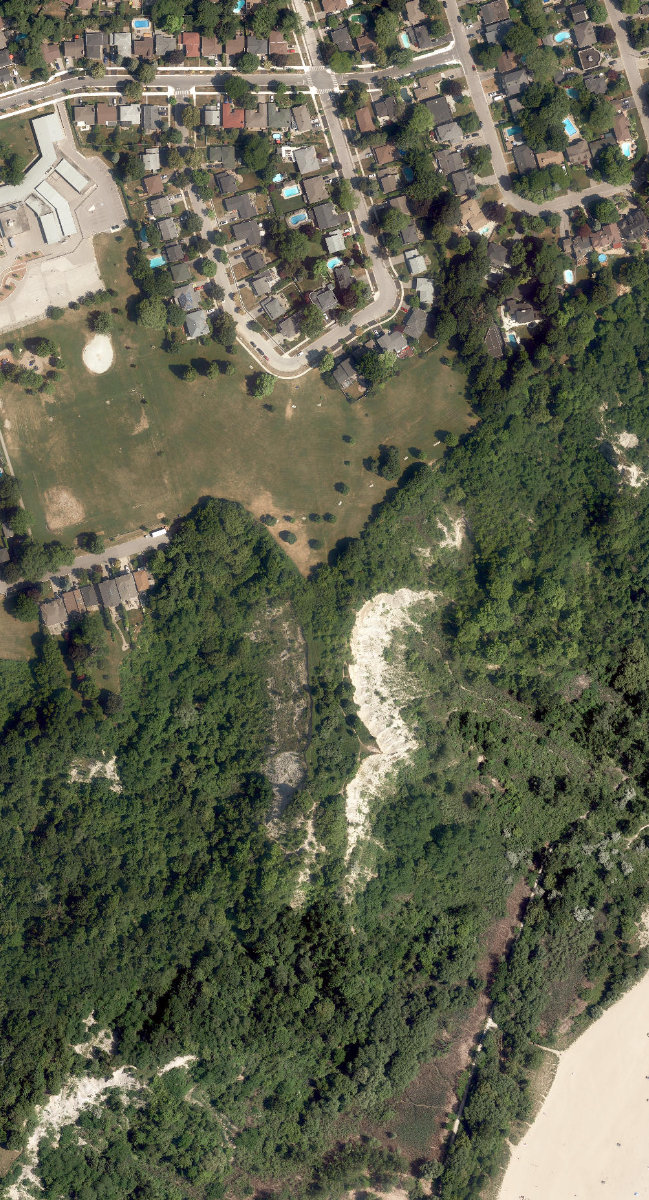 Cathedral Bluffs Park — site photograph