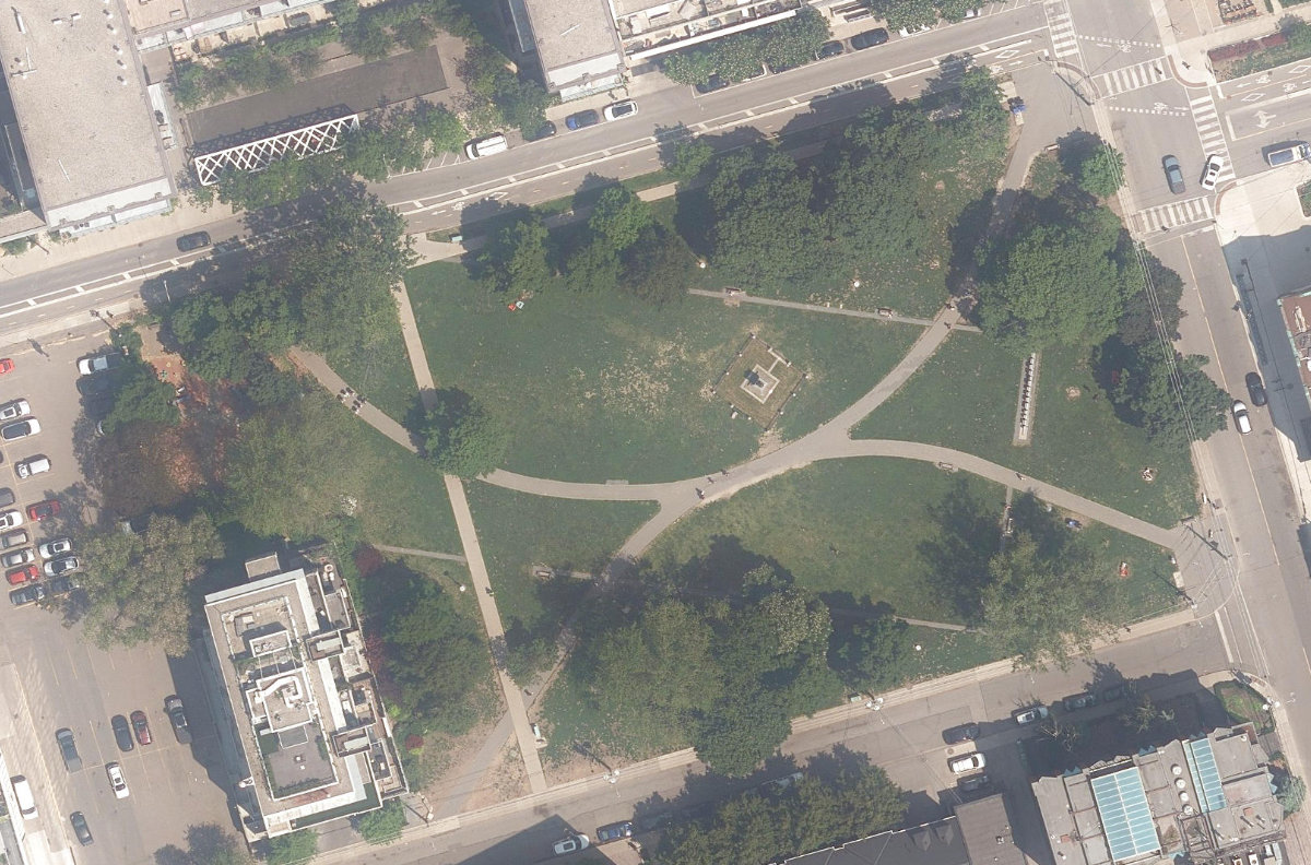 Victoria Memorial Square Park — aerial / top-down view