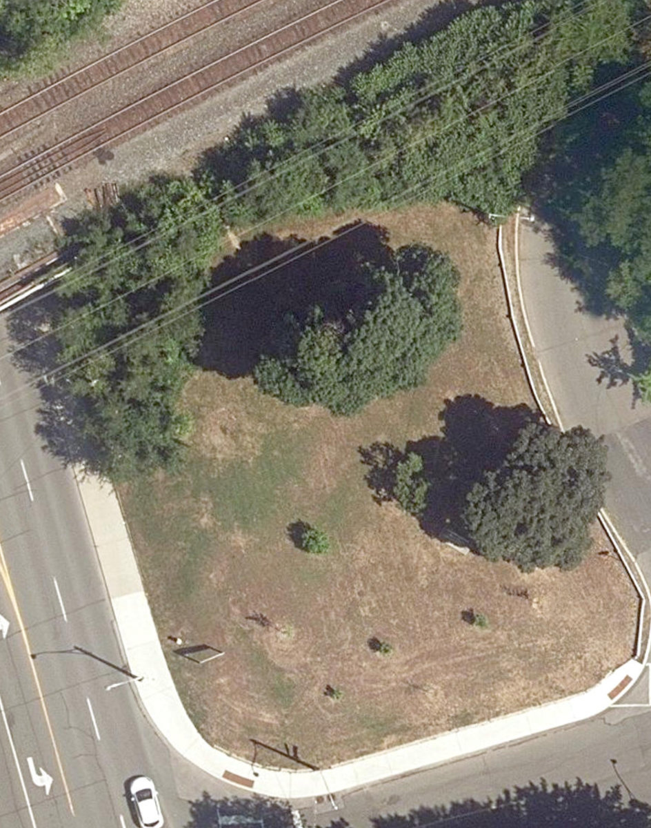 Whitehall Parkette — site photograph