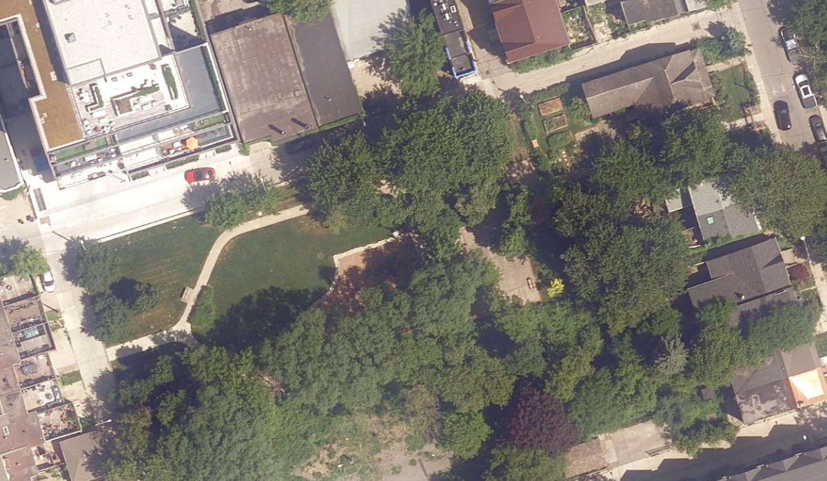 Maple Leaf Forever Park — aerial / top-down view
