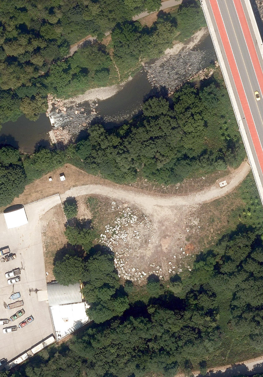 MORNINGSIDE SERVICE YARD - Building Grounds — site photograph