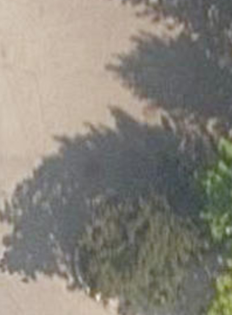 Mulham Place Traffic Island — site photograph
