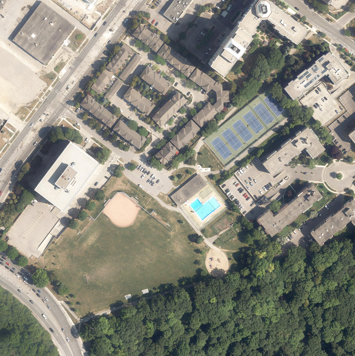 Leaside Park — site photograph