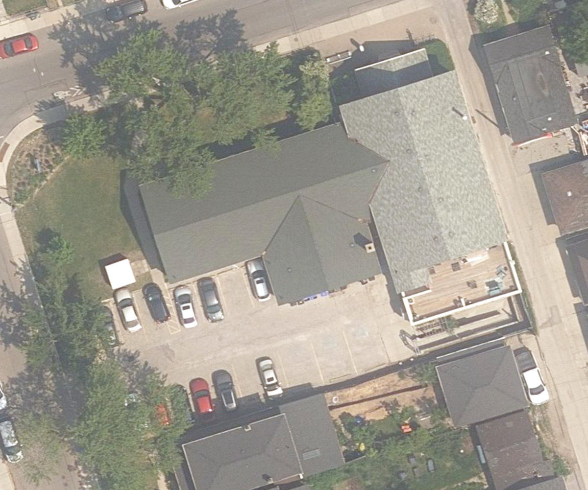 DAVID APPLETON COMMUNITY CENTRE - Building Grounds — site photograph