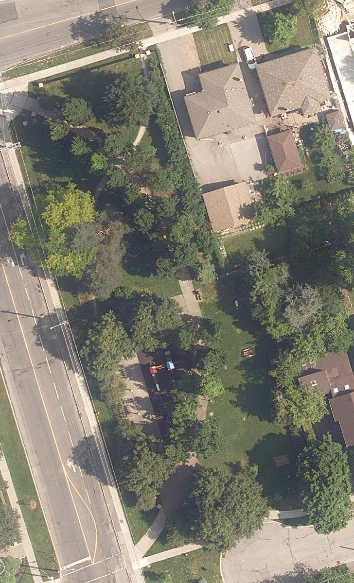 Bishop Park — aerial / top-down view