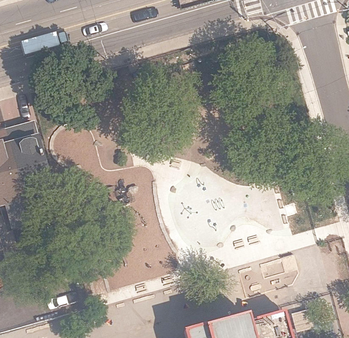 Close Avenue Parkette, aerial top-down view