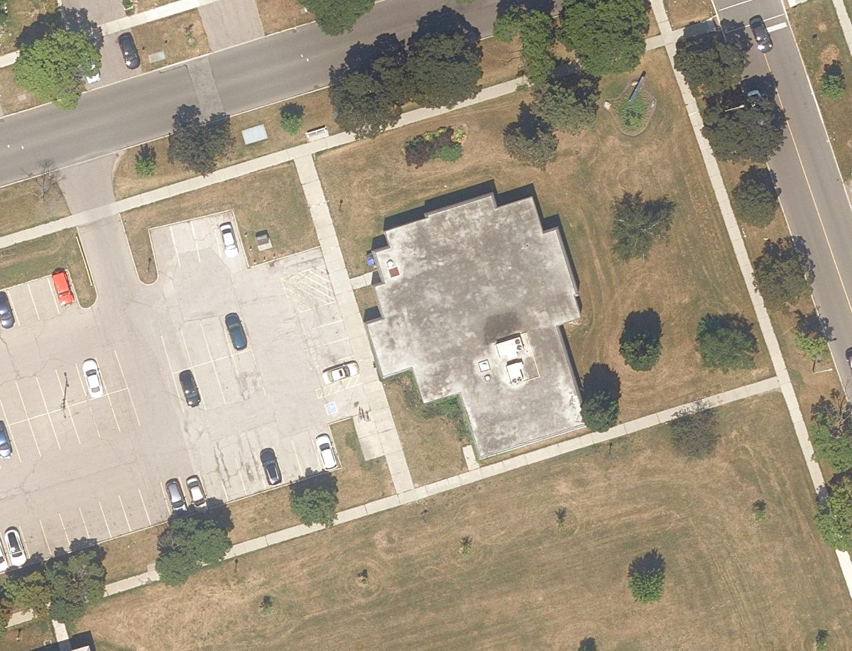 PLEASANT VIEW LIBRARY - Building Grounds — site photograph