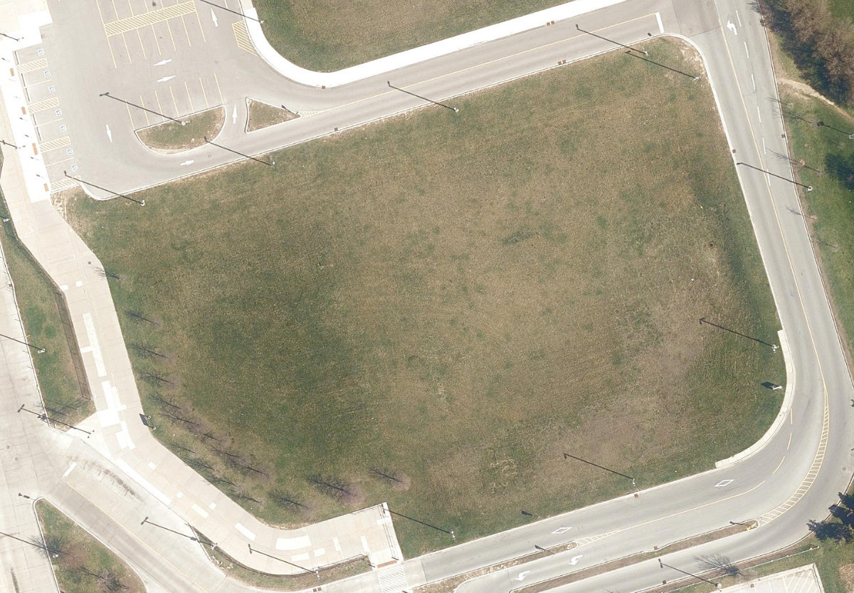 Downsview Subway Station Green — site photograph