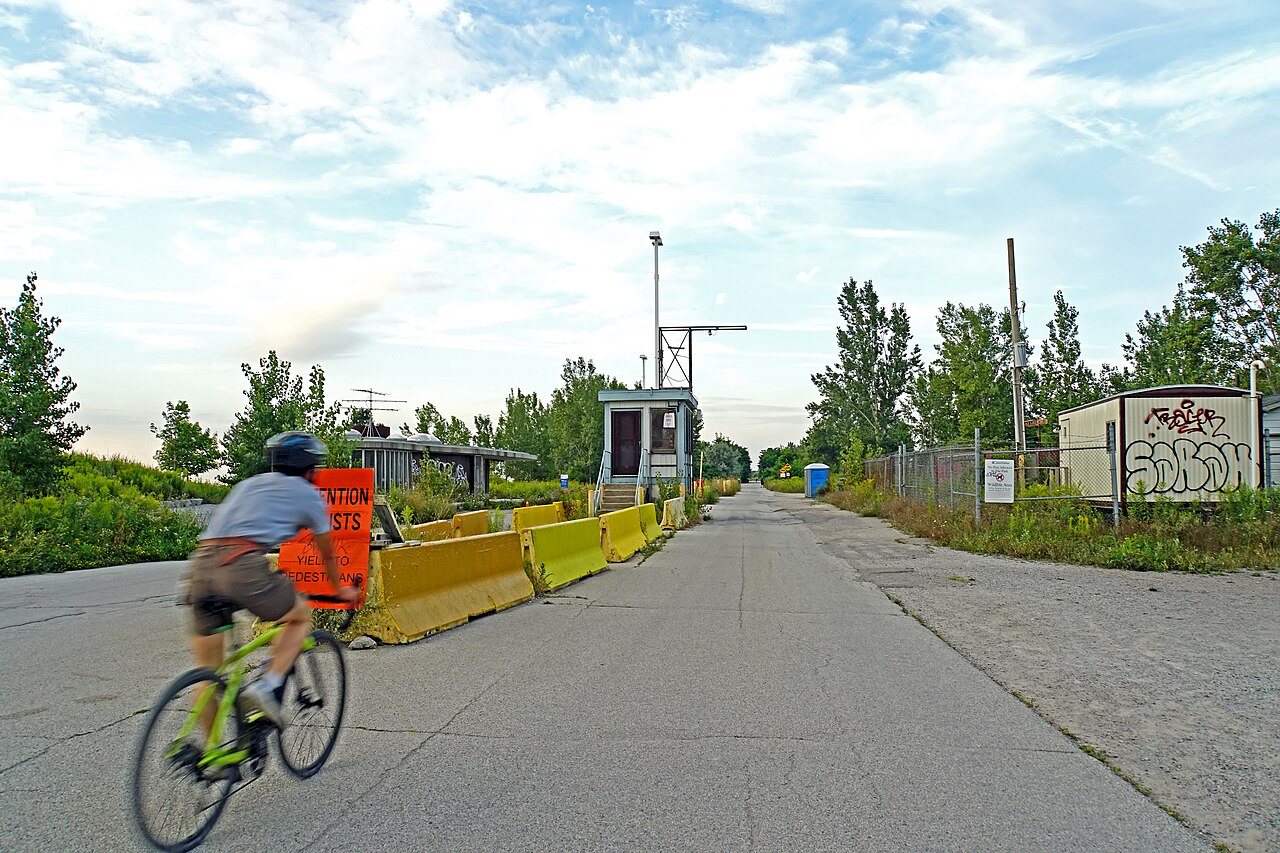 Tommy Thompson Park, site photograph