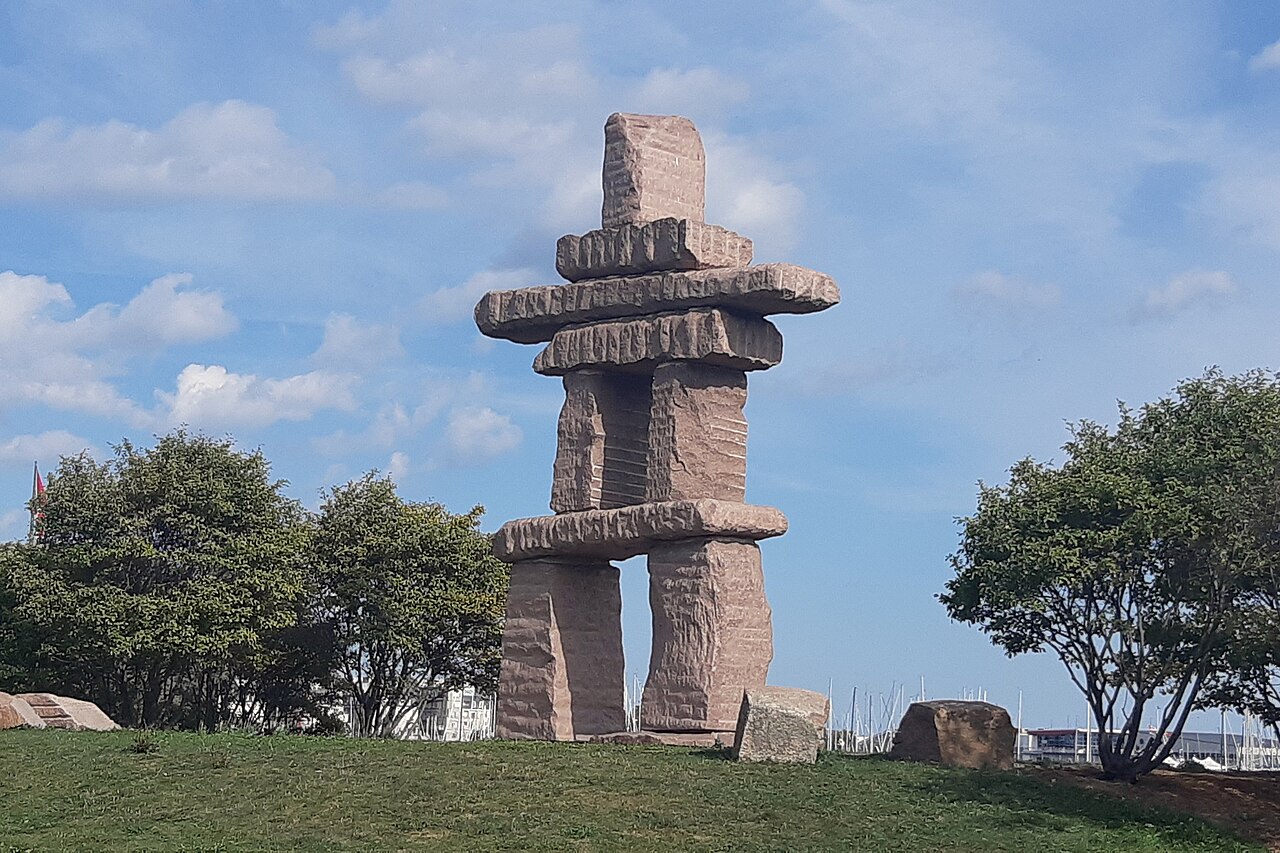 Toronto Inukshuk Park, site photograph