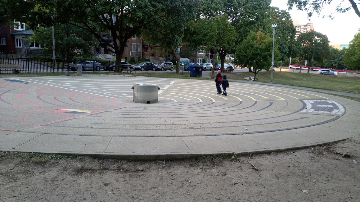 Wells Hill Park — site photograph