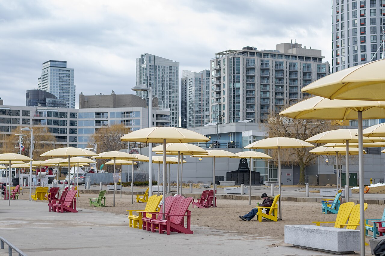 Hto Park, site photograph