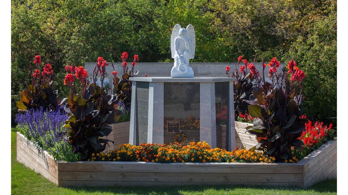 Sanctuary Park Cemetery — site photograph
